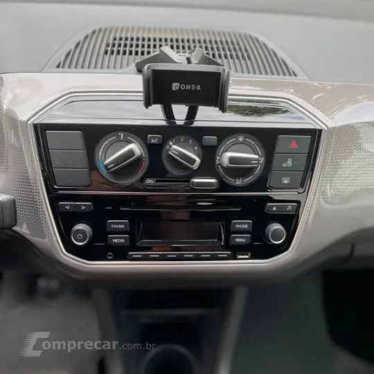 up! cross 1.0 TSI Total Flex 12V 5p