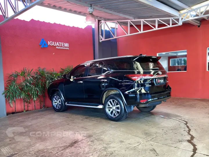 HILUX SW4 2.8 SRX 4X4 7 LUGARES 16V TURBO INTERCOOLER DIESEL