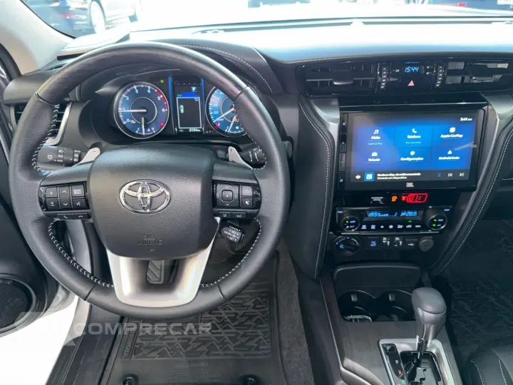 Hilux SW4 SRX platinum