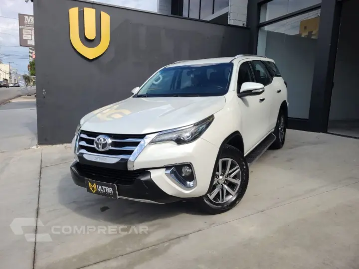 Hilux SW4 SRX 4x4 2.8 TDI 16V Dies. Aut.