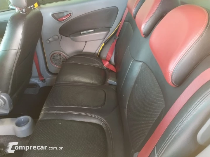 PALIO 1.6 MPI Sporting 16V