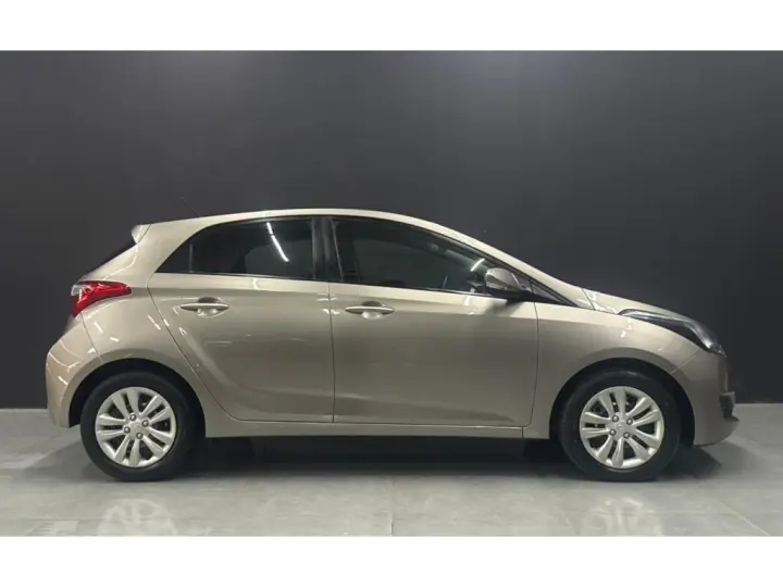 HB20 1.6 COMFORT PLUS 16V FLEX 4P AUTOMÁTICO