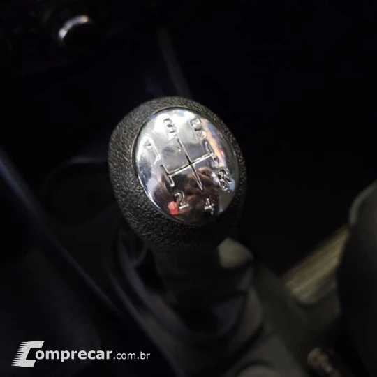 SANDERO EXP1016V
