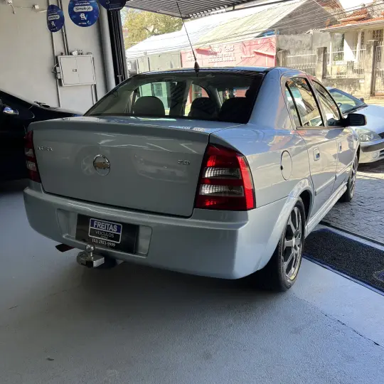 Astra Sed. Advant. 2.0 8V MPFI FlexP. 4p