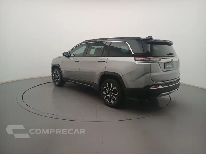 COMMANDER 1.3 T270 TURBO FLEX LIMITED AT6