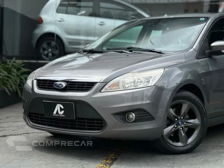 Focus 2.0 16V/SE/SE Plus Flex 5p Aut.