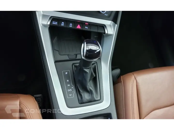 Q3 2.0 40 TFSI GASOLINA PERFORMANCE QUATTRO TIPTRONIC