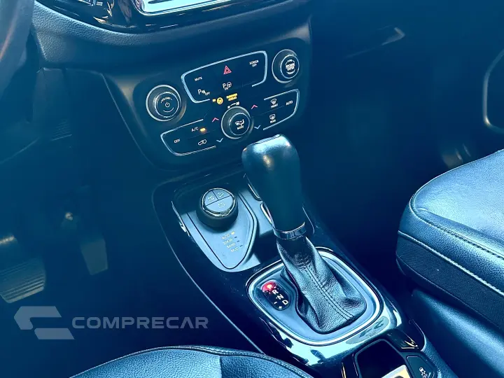 COMPASS 2.0 16V DIESEL LIMITED 4X4 AUTOMÁTICO