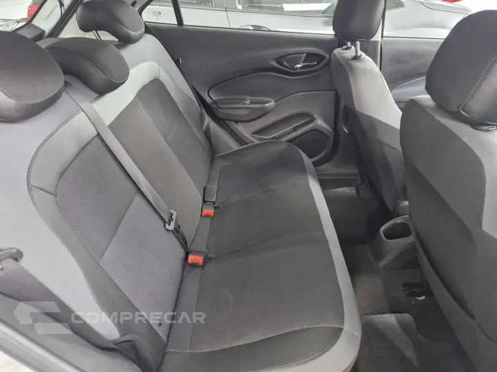 Onix Hatch 1.4 4P FLEX ACTIV AUTOMÁTICO