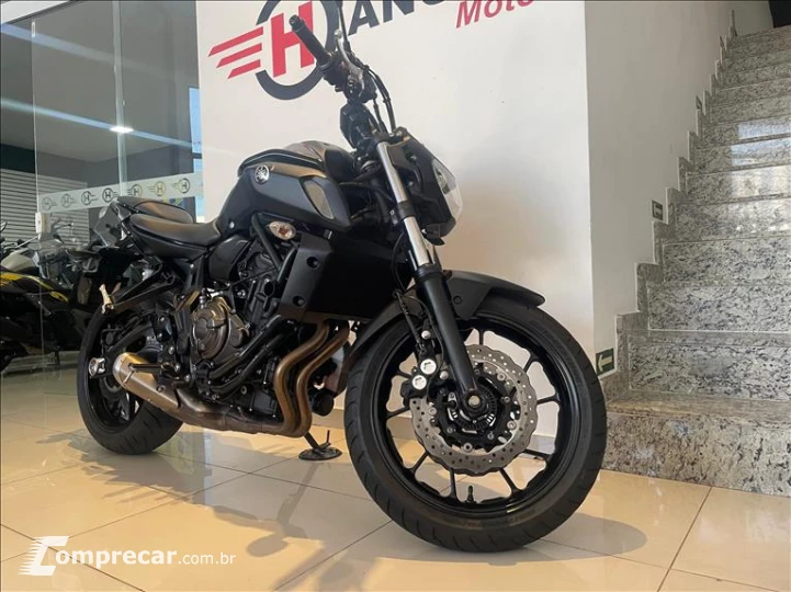 MT-07 ABS