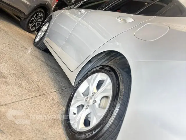 ONIX - 1.0 TURBO PLUS LTZ AUTOMÁTICO