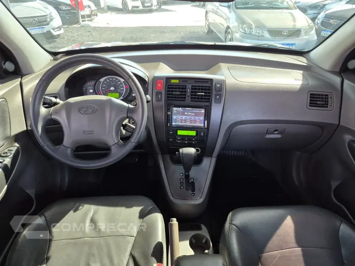 Tucson 2.0 Mpfi Gl 16V 142Cv 2Wd Gasolina 4P Automático