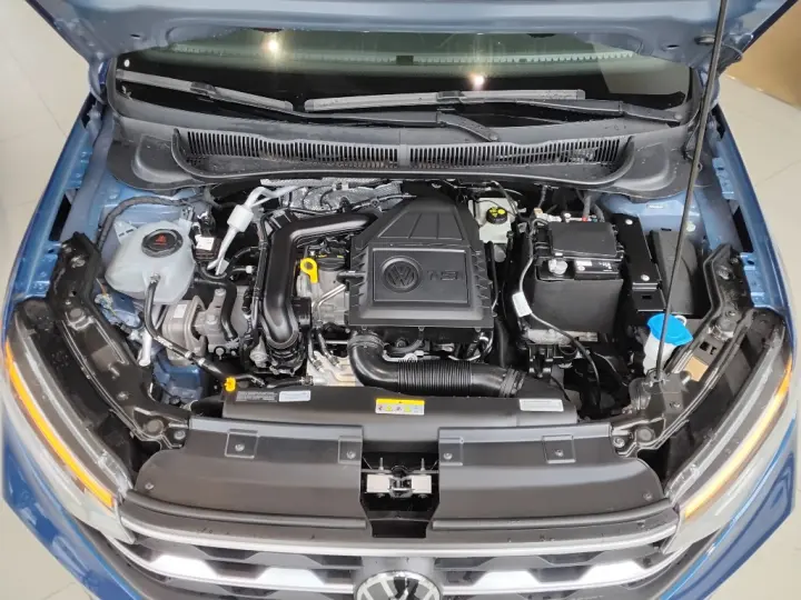 NIVUS 1.0 200 TSI TOTAL FLEX HIGHLINE AUTOMÁTICO