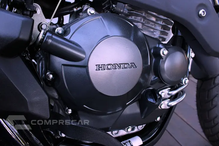 HONDA XRE 300 SAHARA ADVENTURE