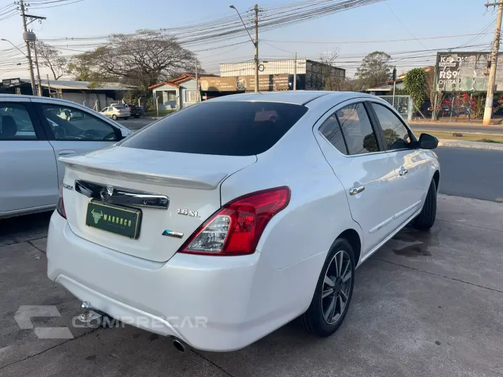 VERSA 1.6 16V Unique