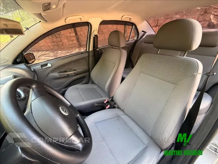 VOYAGE 1.6 MI TREND 8V FLEX 4P MANUAL