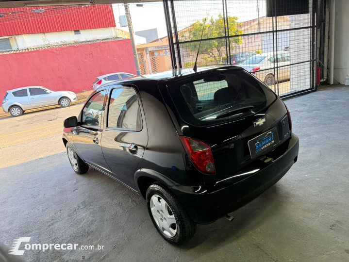 CELTA 1.0 MPFI LT 8V