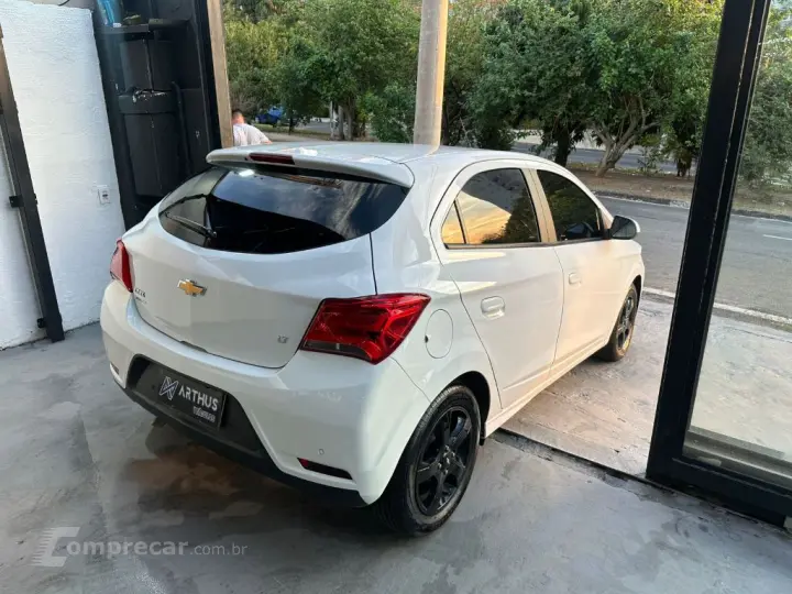 ONIX HATCH LT 1.4 8V FlexPower 5p Aut.