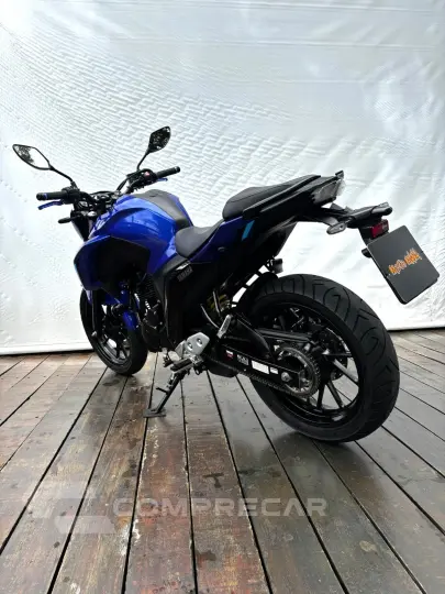 YAMAHA FZ25 FAZER ABS