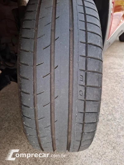 TRACKER 1.2 Turbo Premier