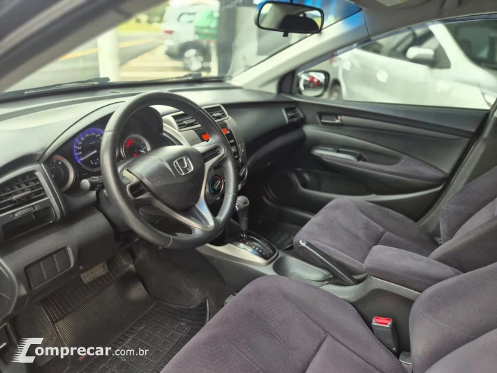 CITY Sedan LX 1.5 Flex 16V 4p Aut.
