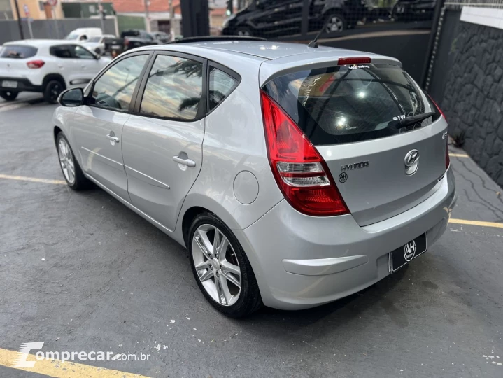 i30 2.0 16V 145cv 5p Aut.