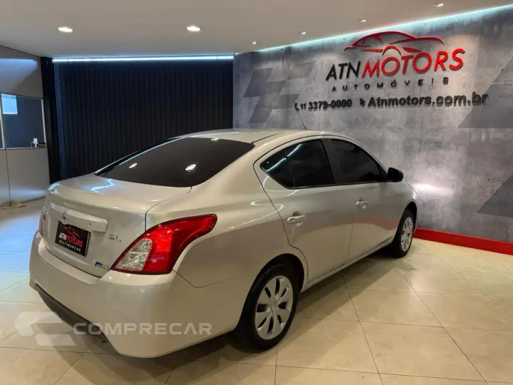 Versa Sedan 1.0 4P FLEX S