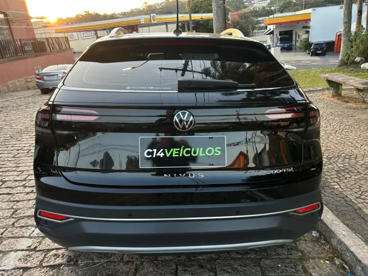 Nivus Highline 1.0 200 TSI Flex Aut.