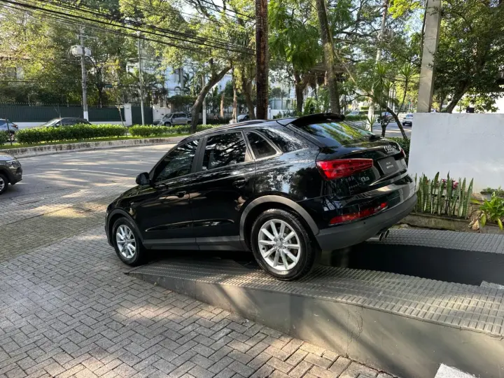 Q3 1.4 TFSI Attraction S Tronic