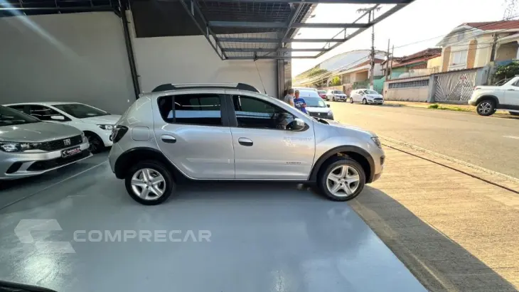 SANDERO STEPWAY Easy R Flex 1.6 16V 5p