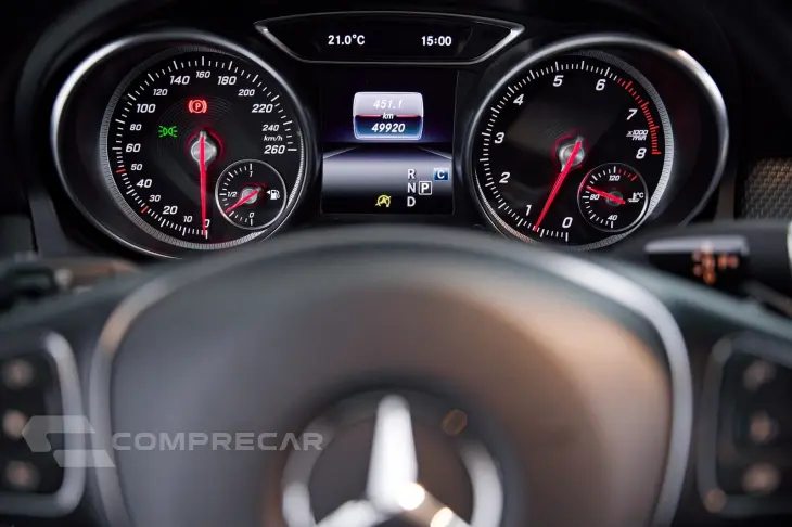 GLA 200 Advance 1.6/1.6 TB 16V Flex Aut.