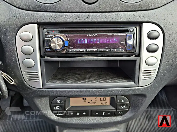 C3 1.4 I Exclusive 8V