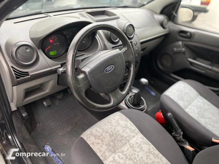 FIESTA 1.0 MPI Sedan 8V