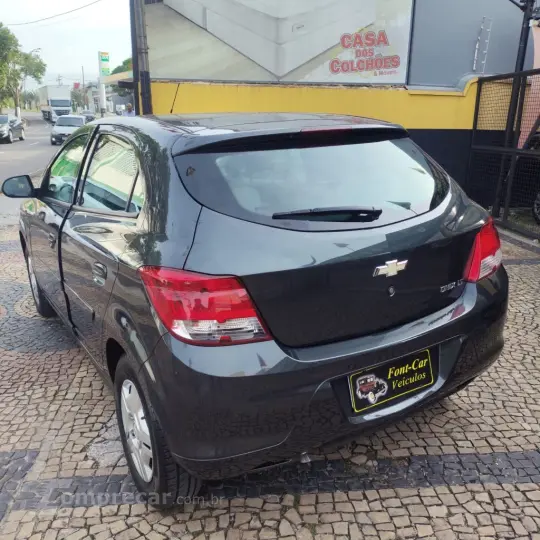 ONIX HATCH LT 1.0 8V FlexPower 5p Mec.