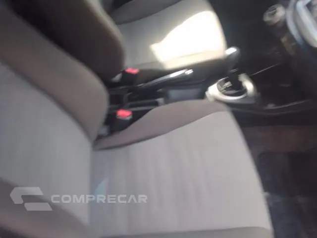 FIT - 1.5 TWIST 16V 4P MANUAL