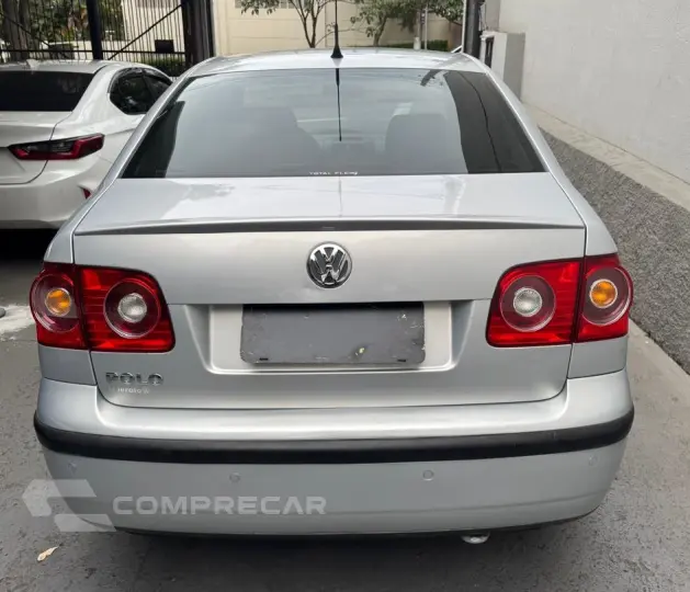 POLO SEDAN 1.6 MI 8V