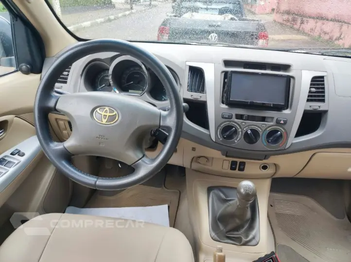 Hilux SW4 SR 4x2 2.7/2.7 Flex 16V Mec.