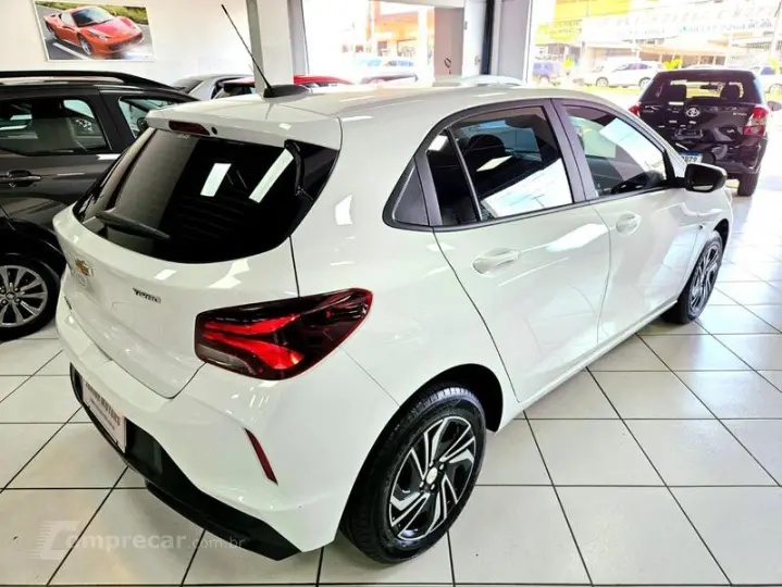 ONIX HATCH 1.0 12V TB FLEX