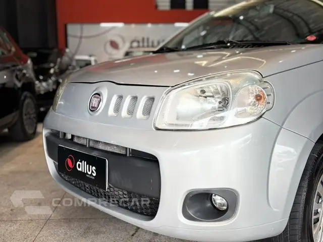 UNO - 1.0 VIVACE 8V 4P MANUAL