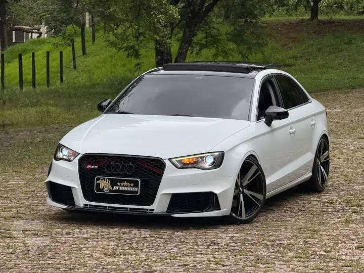 A3 Sed. Ambition 2.0 TSFI 220cv S-tronic