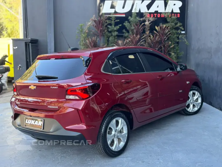 ONIX 1.0 Turbo Plus Premier