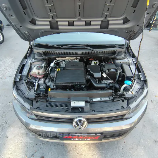 Volkswagen Polo 1.6 MSI Flex 5P