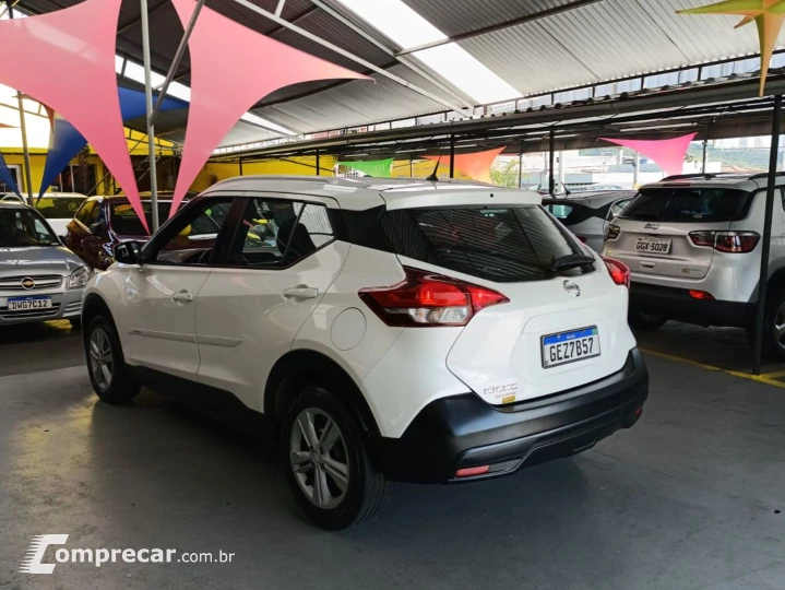 Kicks 1.6 16V Flexstart S Direct 4P Xtronic