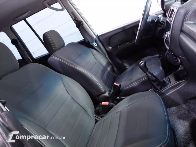 PAJERO TR4 - 2.0 4X2 16V 140CV 4P MANUAL