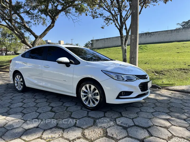CRUZE 1.4 LT