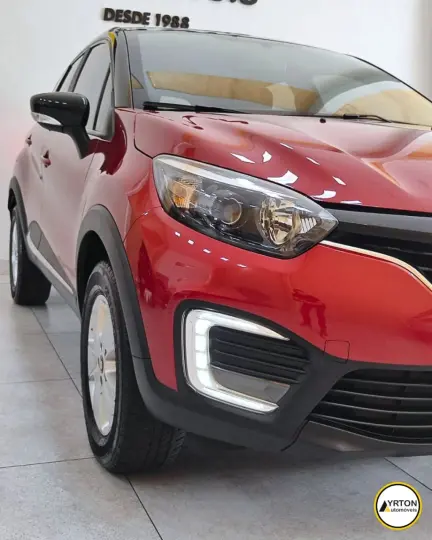 Captur 1.6 16V 4P FLEX SCE LIFE X-TRONIC CVT