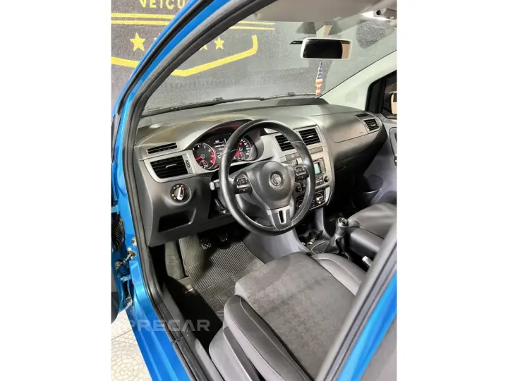 FOX 1.6 MSI COMFORTLINE 8V FLEX 4P MANUAL