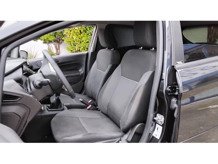 FIESTA 1.6 TI-VCT FLEX SE MANUAL