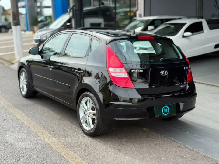 i30 2.0 16V 145cv 5p Aut.