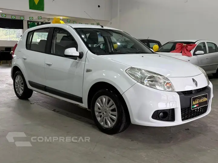 Sandero 1.6 PRIVILÉGE 16V FLEX 4P MANUAL
